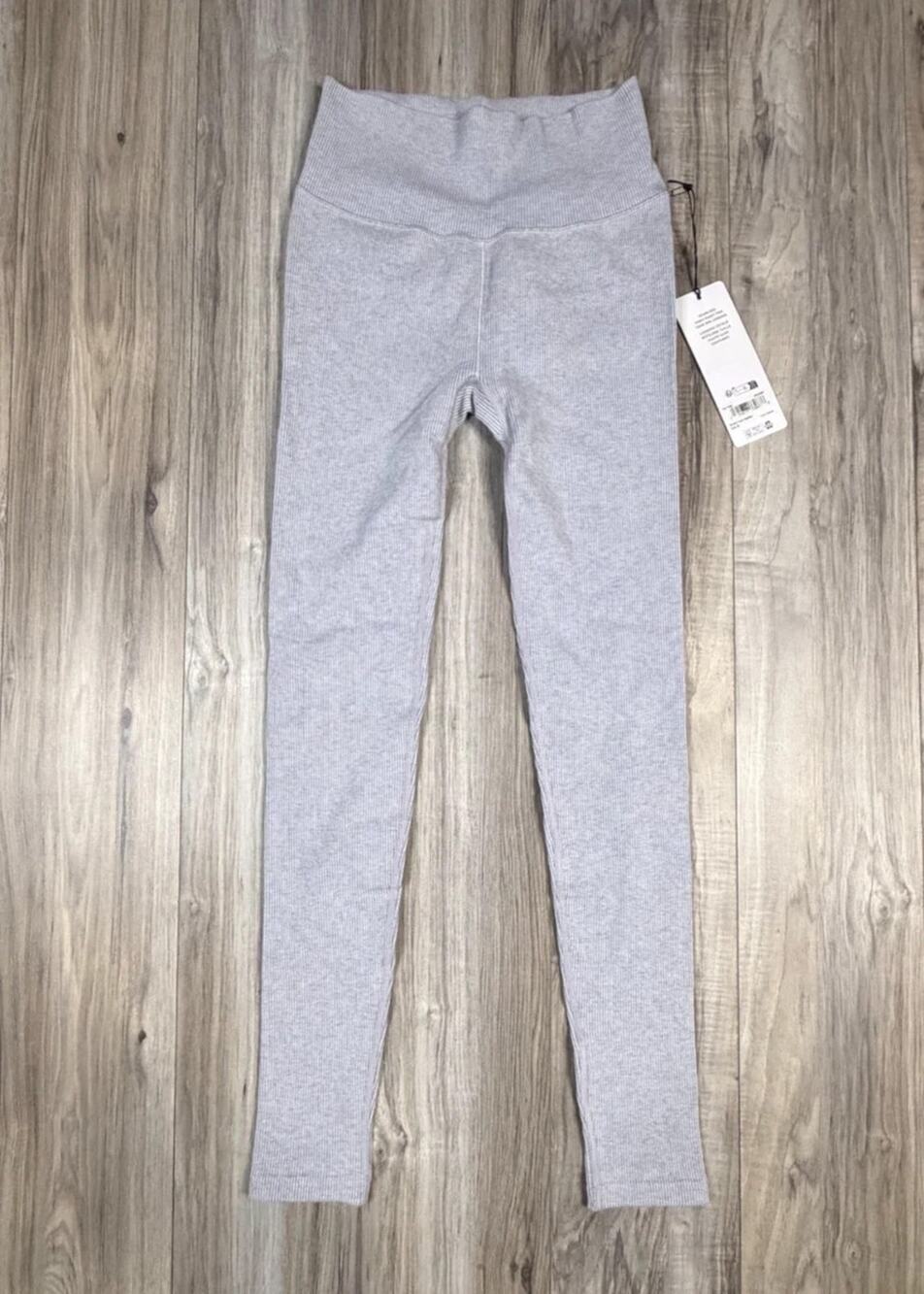 Alo Yoga Seamless High Waist Two Tone Rib Legging Winter Frost Heather M NEW